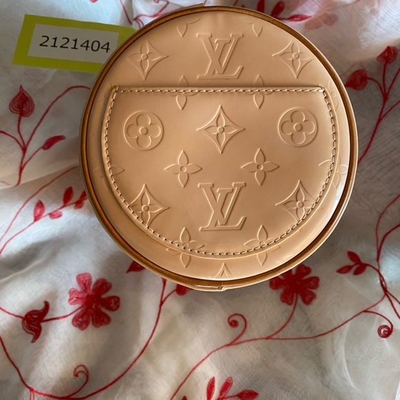 Authentic Louis Vuitton Bedford pink Vernis bag with charm - Picture 11 of 16